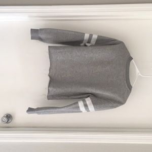 Grey and white cropped long sleeve